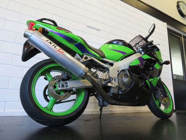 kawasaki - zx-9r-ninja
