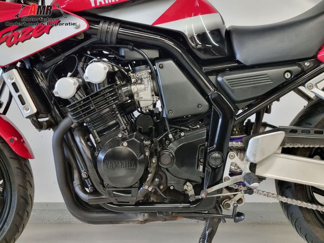 yamaha - fzs-600-fazer