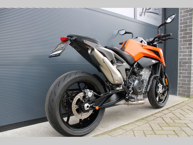ktm - 790-duke
