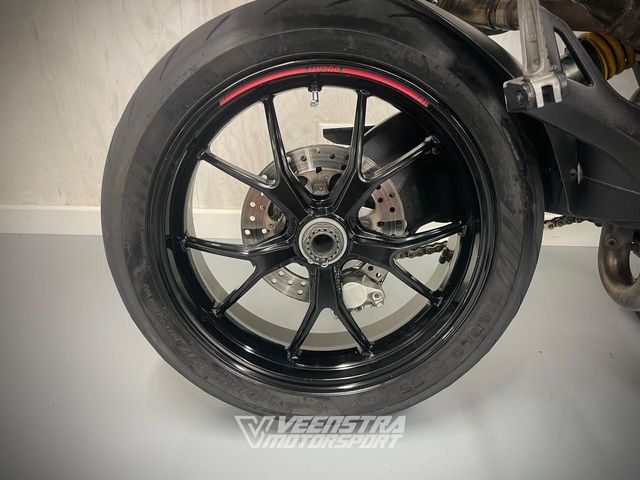 ducati - 796-monster