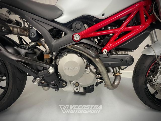 ducati - 796-monster