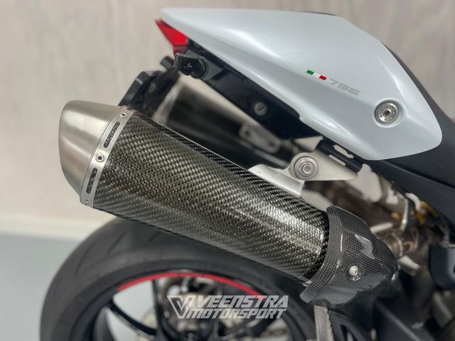 ducati - 796-monster