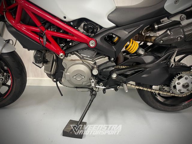 ducati - 796-monster