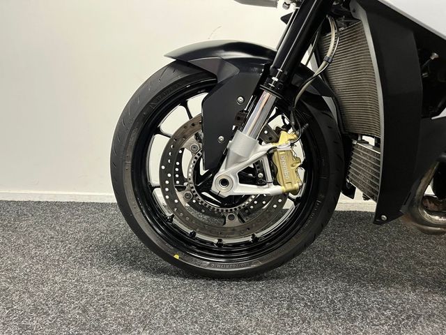 bmw - s-1000-r