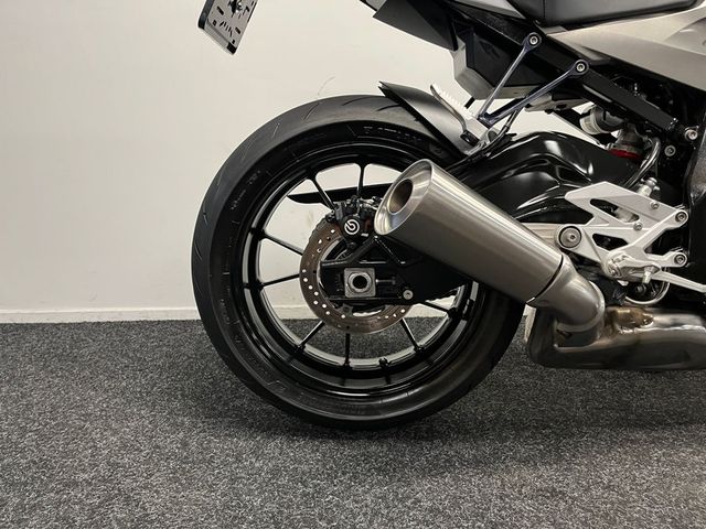 bmw - s-1000-r