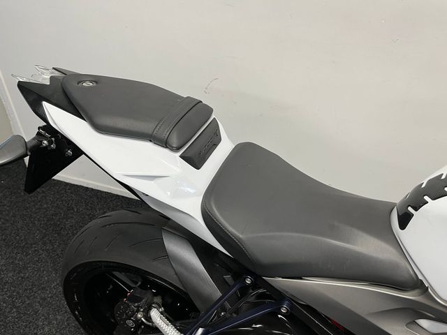 bmw - s-1000-r