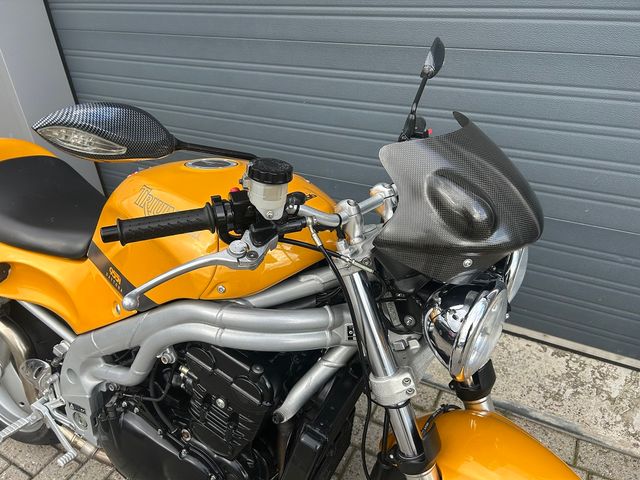 triumph - 955-i-speed-triple