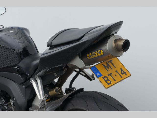 honda - cbr-1000-rr-fireblade