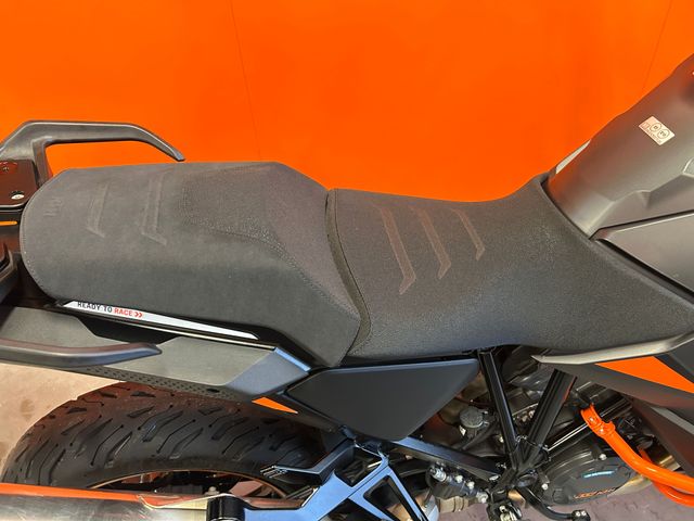 ktm - 1290-super-adventure-s