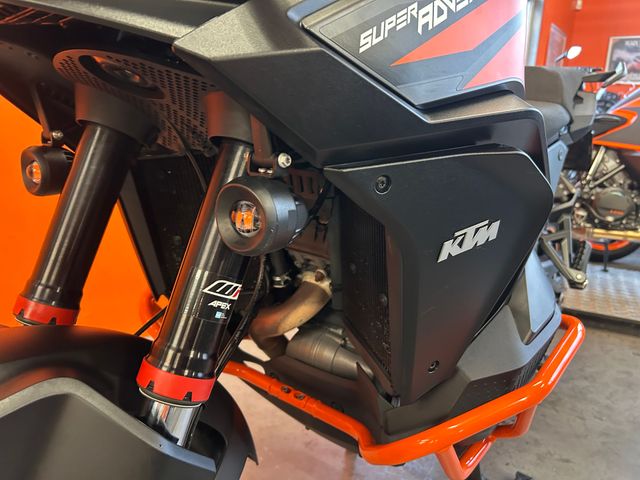 ktm - 1290-super-adventure-s