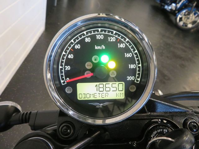 moto-guzzi - v-7-iii-stone