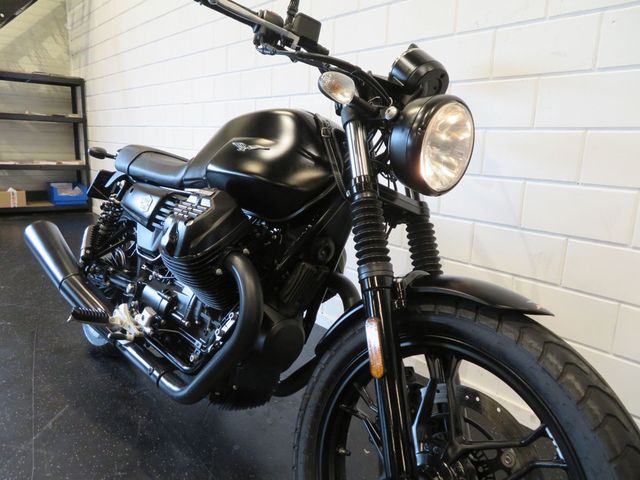 moto-guzzi - v-7-iii-stone