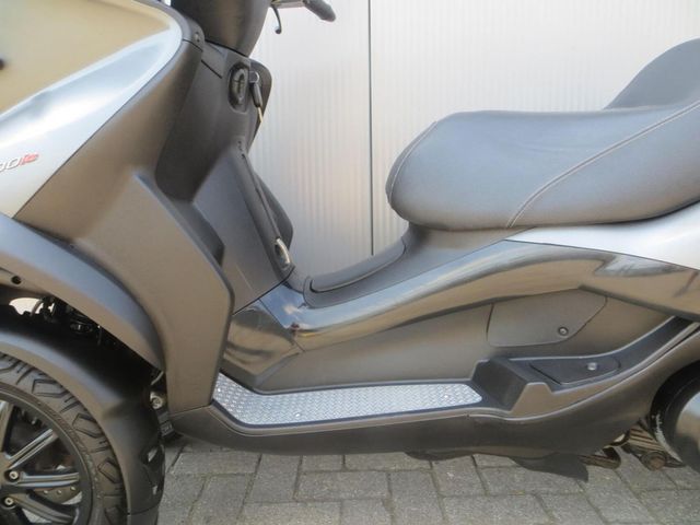 piaggio - mp3-500-lt-sport