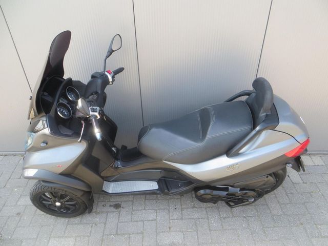piaggio - mp3-500-lt-sport