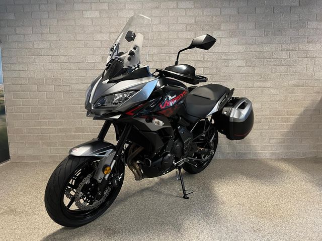 kawasaki - versys-650-abs