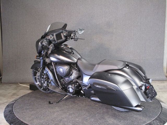indian - chieftain-dark-horse