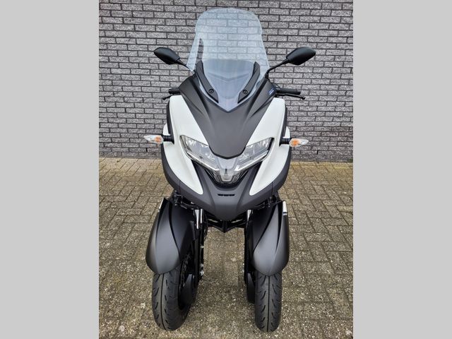 yamaha - tricity-300