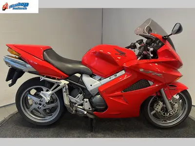 HONDA VFR 800 – foto 2