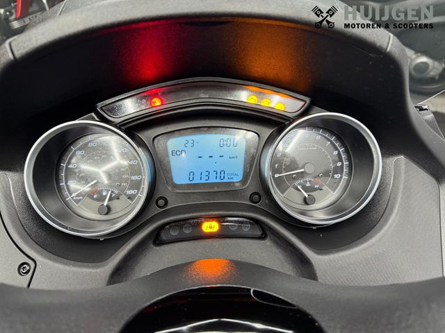 piaggio - mp3-500-hpe-sport-abs-asr