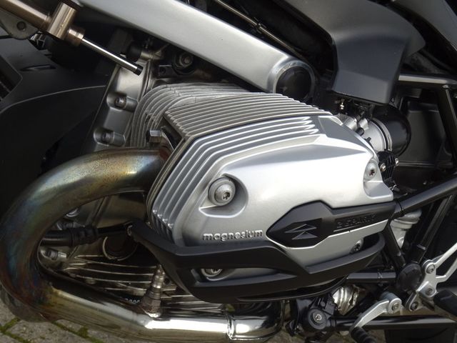 bmw - r-1200-r