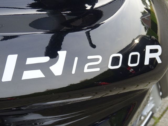 bmw - r-1200-r