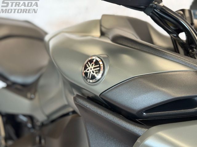 yamaha - tracer-9