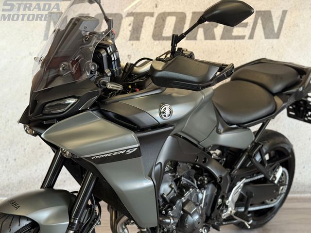 yamaha - tracer-9