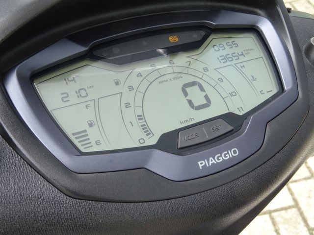 piaggio - beverly-400-s