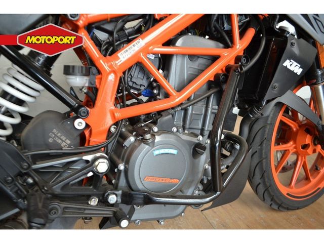 ktm - 390-duke-abs