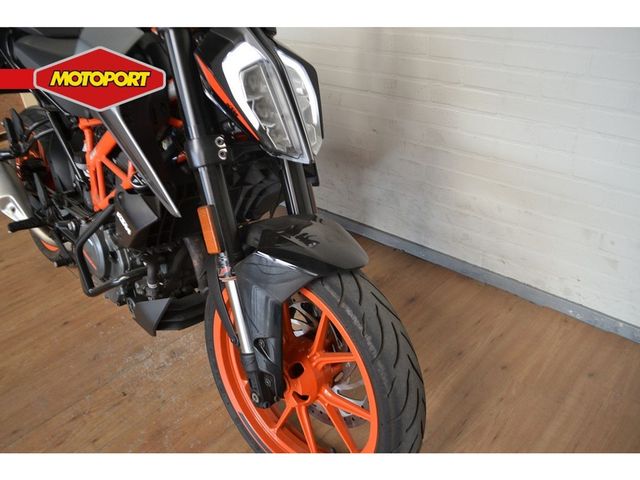 ktm - 390-duke-abs