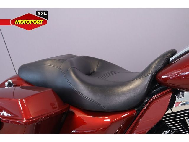 harley-davidson - street-glide