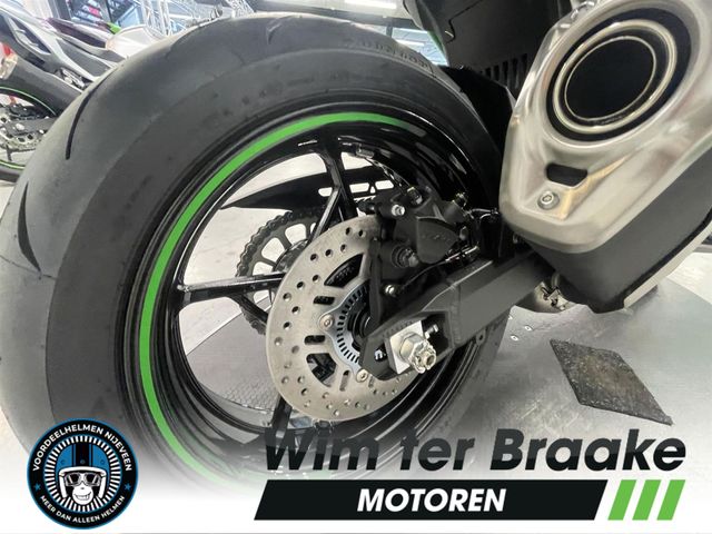 kawasaki - z900
