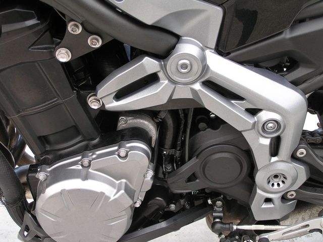 kawasaki - z900