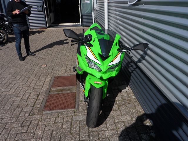 kawasaki - ninja-zx-4rr