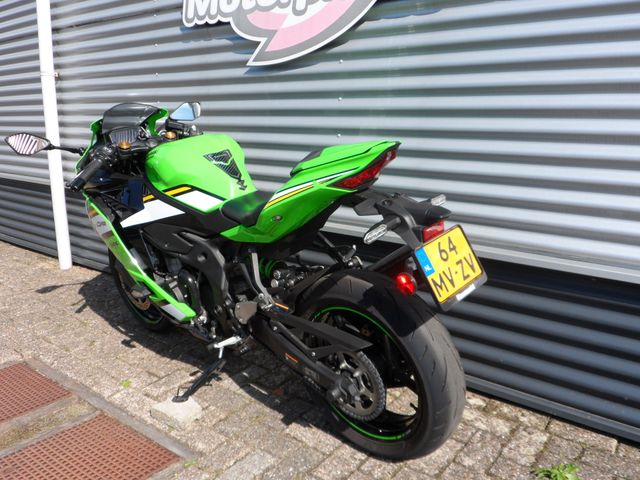 kawasaki - ninja-zx-4rr