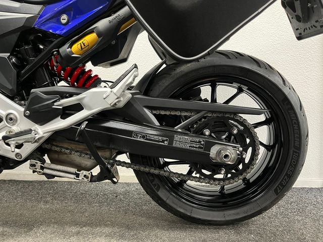 bmw - f-900-r