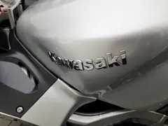 Kawasaki ZZR 1200 -rijklaar-weinig km-3 koffers. 2002 occasion – foto 11 van 23