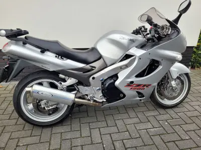 KAWASAKI ZZR 1200 – foto 4