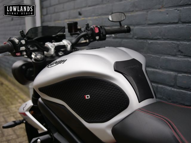 triumph - street-triple-r