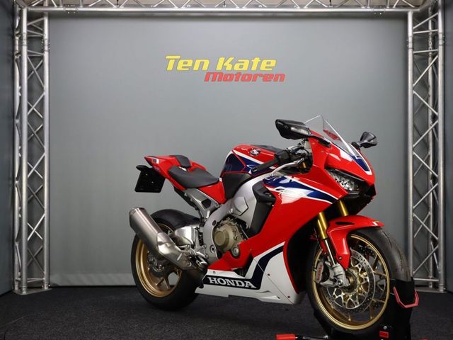 honda - cbr-1000-rr-fireblade-sp