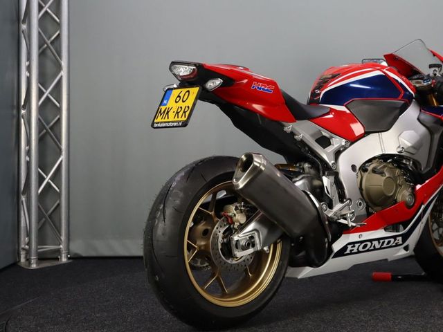 honda - cbr-1000-rr-fireblade-sp
