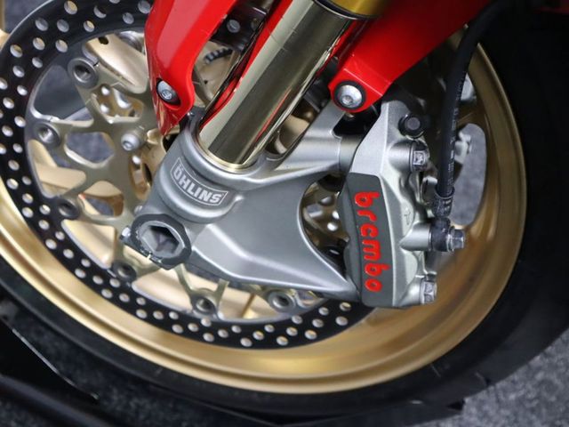 honda - cbr-1000-rr-fireblade-sp