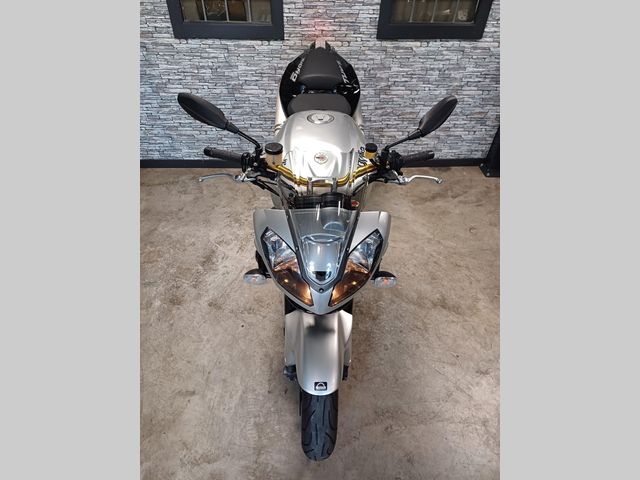 aprilia - tuono-1000-r
