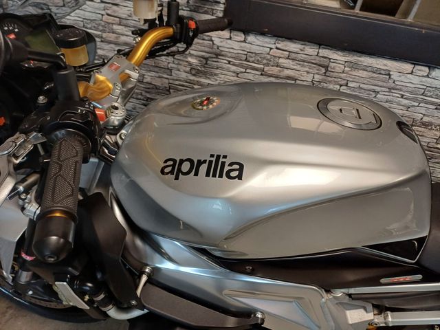 aprilia - tuono-1000-r