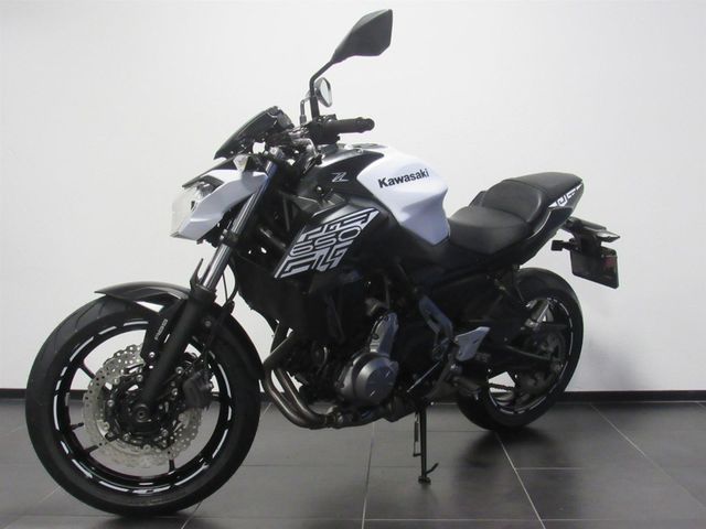 kawasaki - z650
