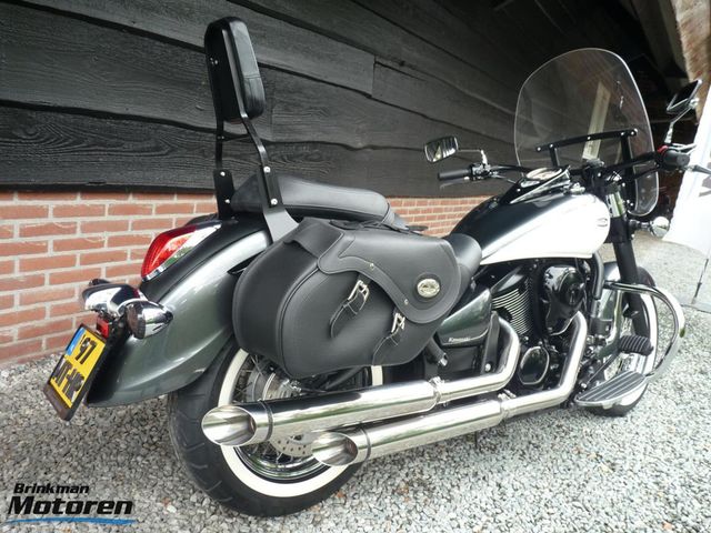 kawasaki - vn-900-classic