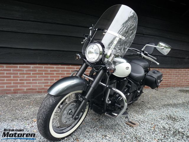 kawasaki - vn-900-classic