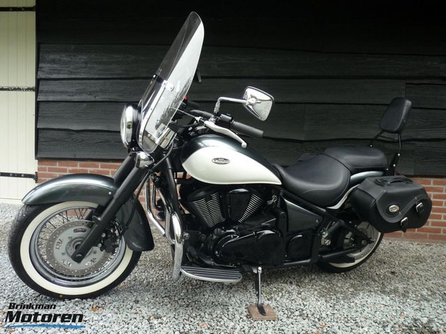 kawasaki - vn-900-classic