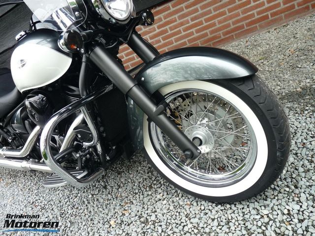 kawasaki - vn-900-classic