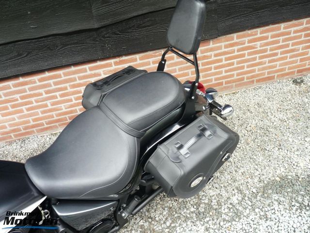 kawasaki - vn-900-classic